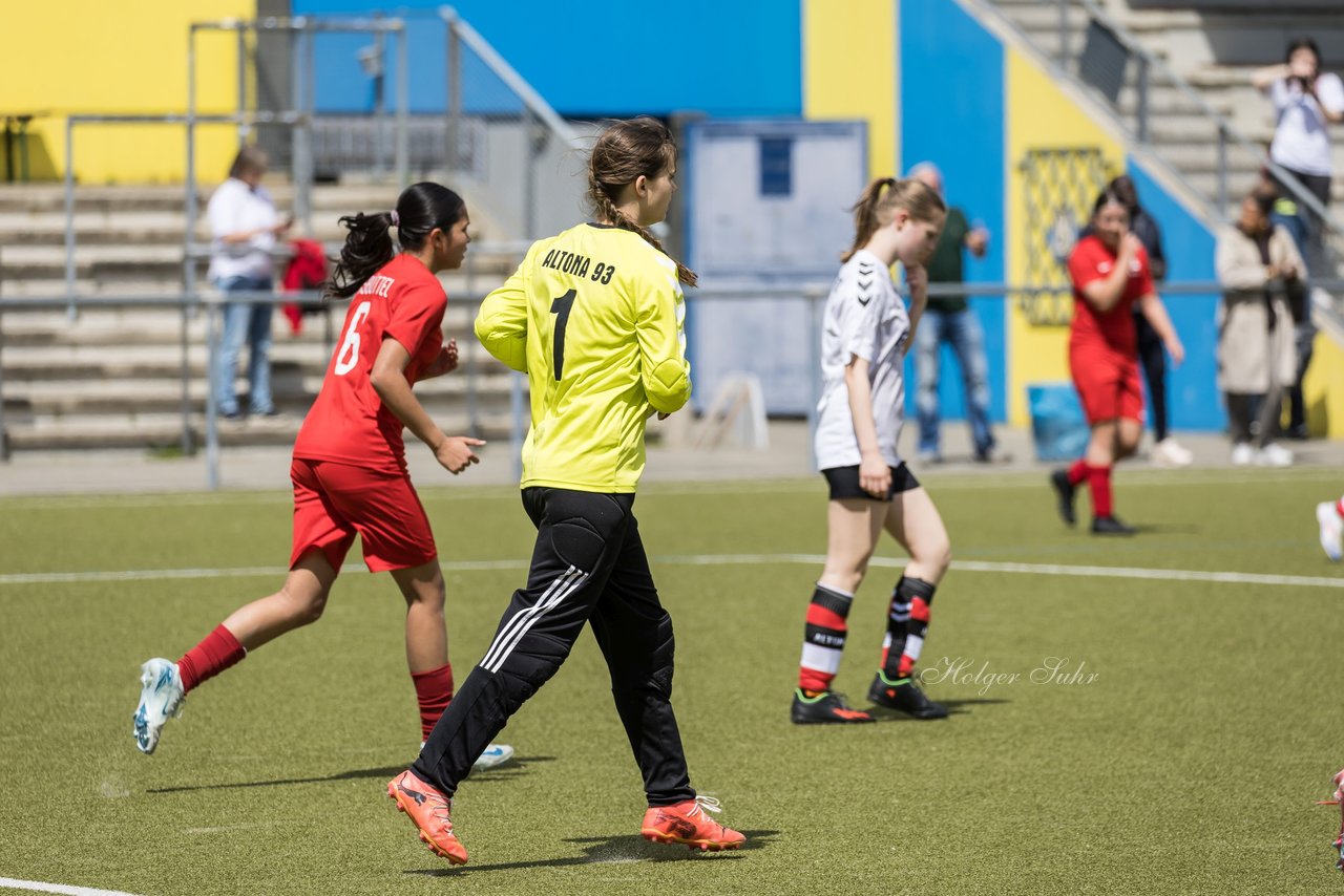 Bild 177 - wCJ Ballfreunde Pokal Finale  Altona 93 - Eimsbuetteler TV : Ergebnis: 0:2